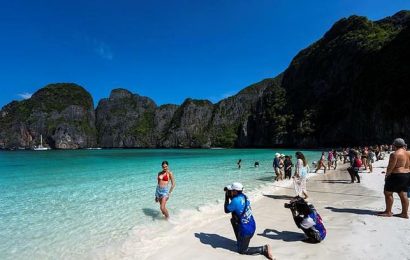 American and Chinese tourists prefer Thailand's 10-year visa program